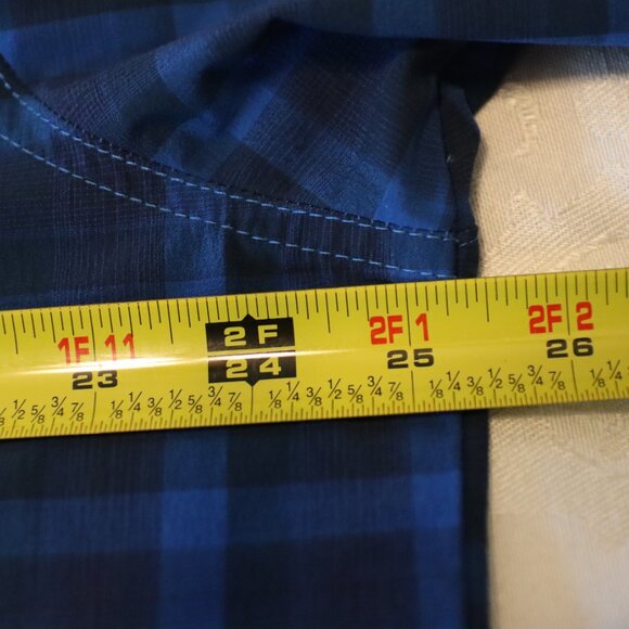 Columbia Sportswear Company Blue/Black Plaid Performance Button Down Size XL - Picture 7 of 8